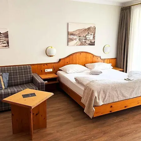 Post Seefeld - Wellnesshotel Tirol Hotel