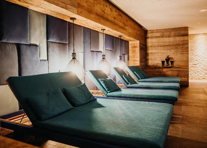 Post Seefeld - Wellnesshotel Tirol Otel 4*