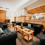 מלון Post Seefeld - Wellnesshotel Tirol 4*