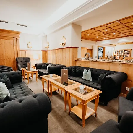 ホテル Post Seefeld - Wellnesshotel Tirol 4*